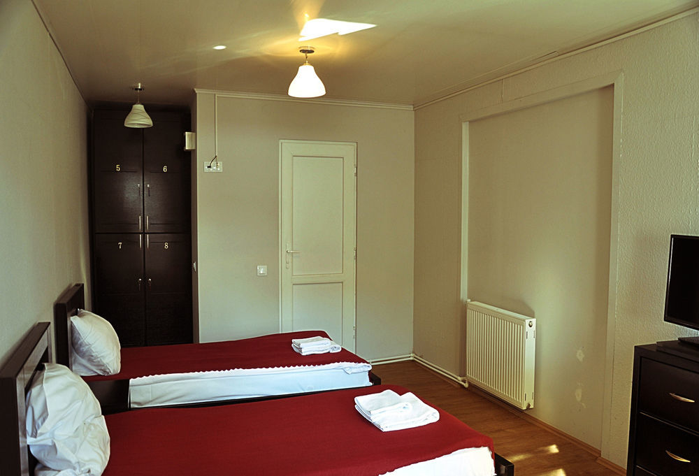 Gold Star Hotel Tbilisi ภายนอก รูปภาพ