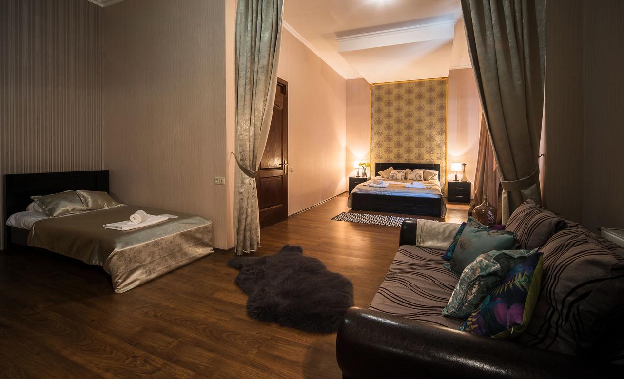Gold Star Hotel Tbilisi ภายนอก รูปภาพ