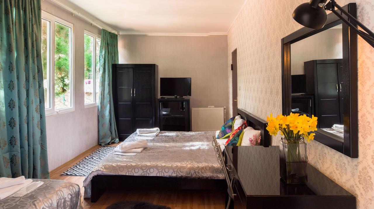Gold Star Hotel Tbilisi ภายนอก รูปภาพ